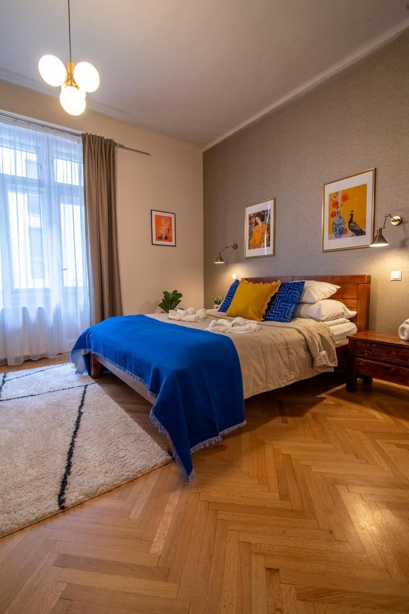Be A Budapester Экстерьер фото